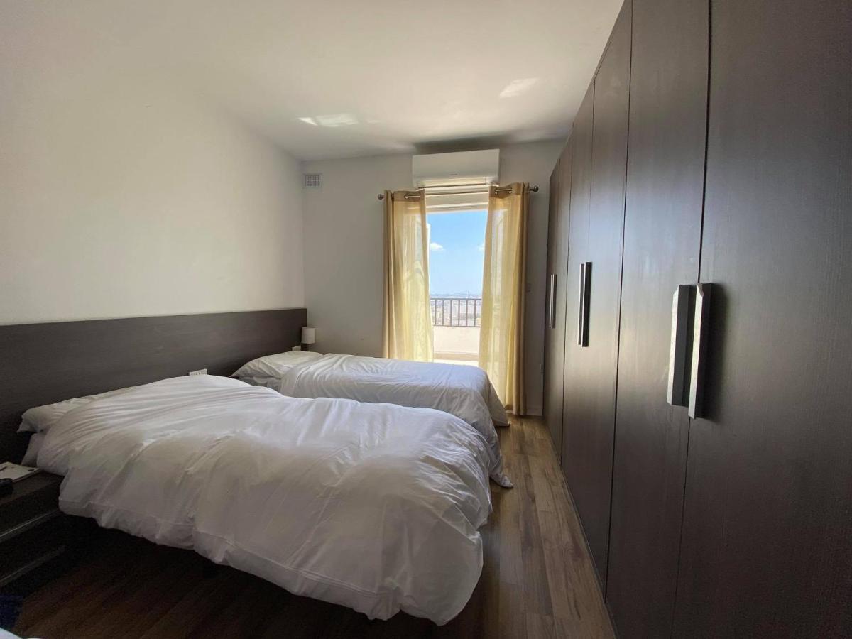 High Street Apartment